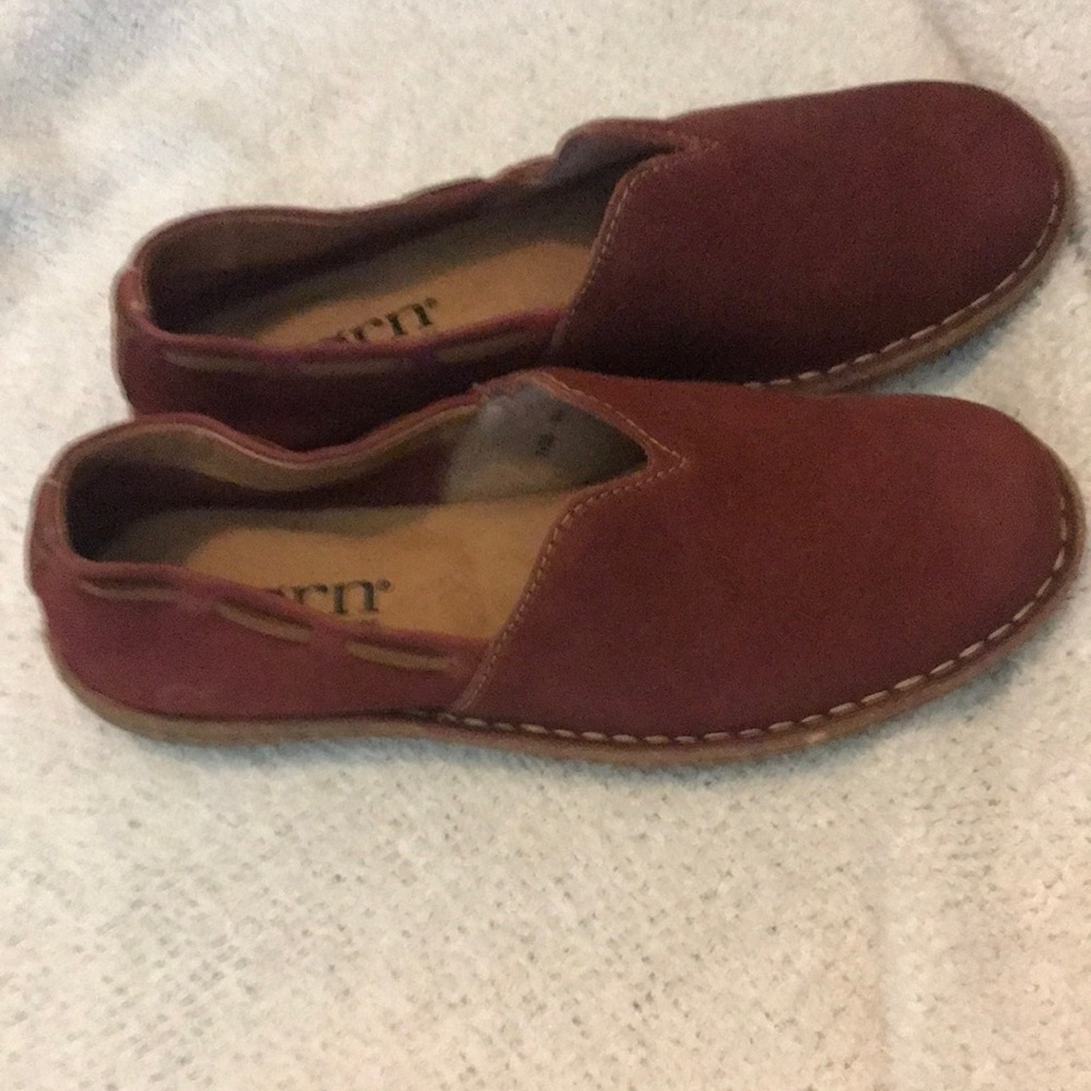Born Sebra Rust Suede Slip ons size 7